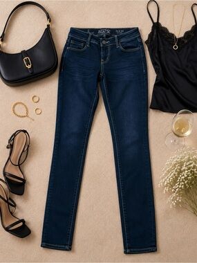 Fit No 53 Skinny Dark Wash Jeans